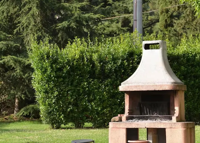 Casa - 2 Bedroom Apartment *