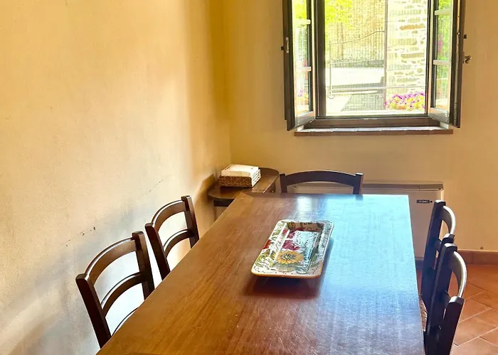 Apartment Casa - 2 Bedroom Cortona